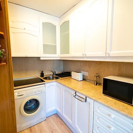 Appartement Segunda Linea De Playa En By Bebalmy